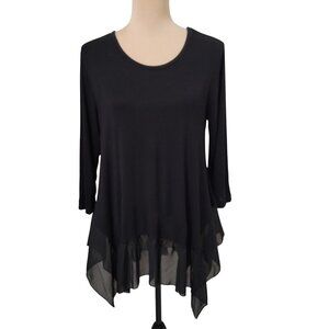 Pebble & Stone Size M Black 3/4 Sleeve Asymmetrical Hem Tee Tunic Top